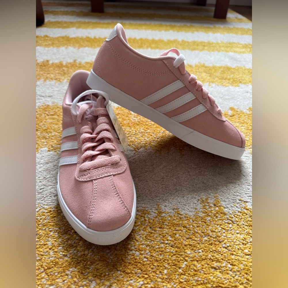 Adidas Women's Courtset Tennis Shoes Ortholite Float Insoles Size 6 Pastel Pink
